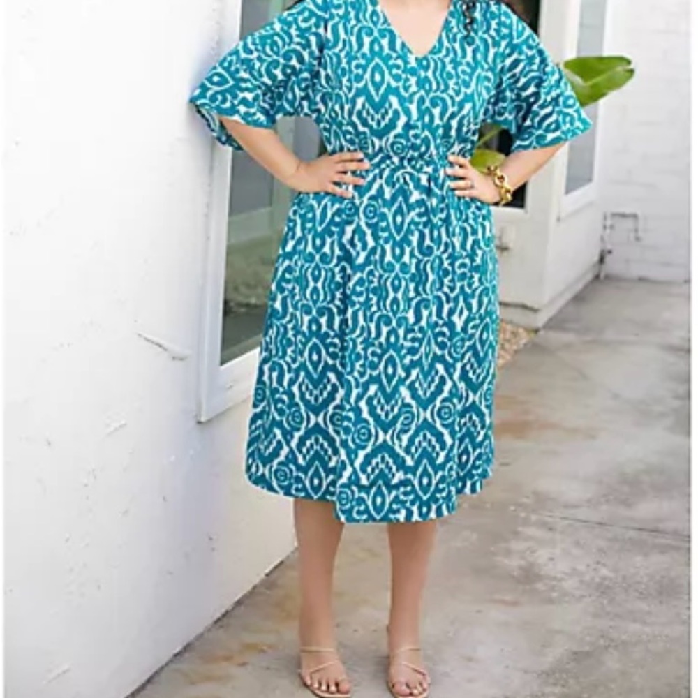 Beautiful dress by girls with curves SP